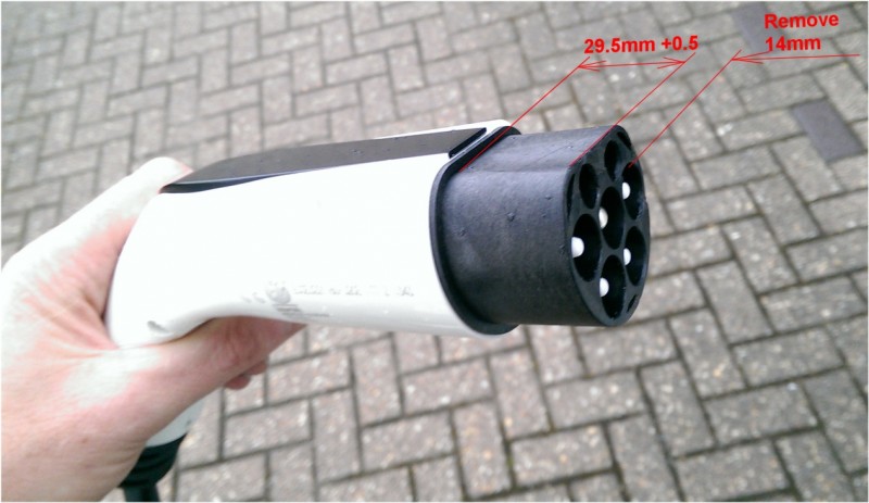 Mennekes Type 2 Plug length to fit socket.jpg